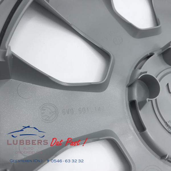 Wieldop Skoda 14 inch 6V0071454 - 6V0601147 Z31 - FLAIR (Origineel set) - Afbeelding 4