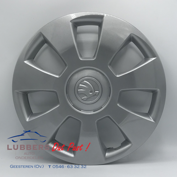 Wieldop Skoda 14 inch 6V0071454 - 6V0601147 Z31 - FLAIR (Origineel set)